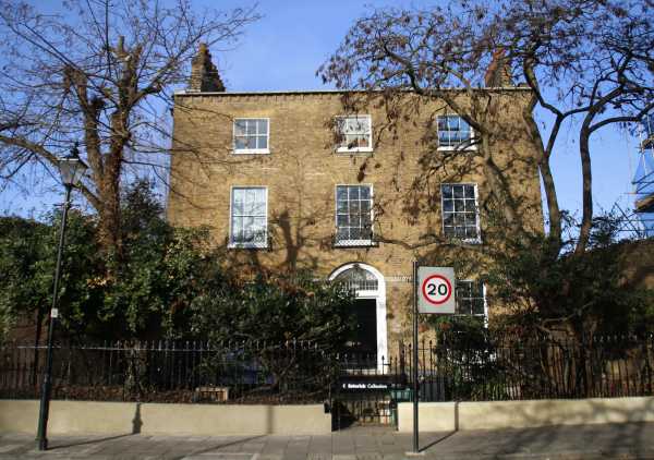Georgian Building in Canonbury Square where the Estorick Collection is housed