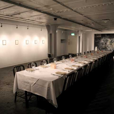 Cock 'n' Bull Gallery