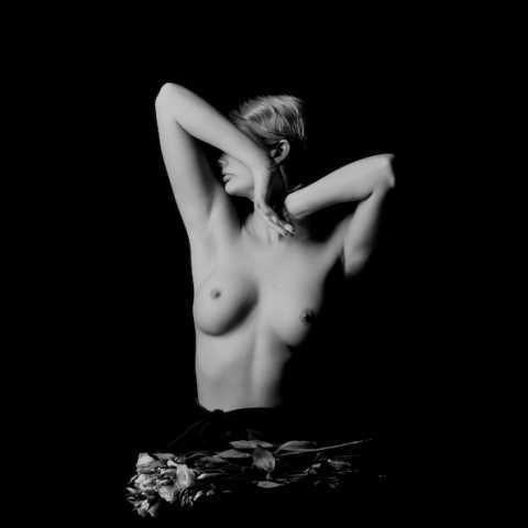 "Éclosion" by Misia-O' © 2022.