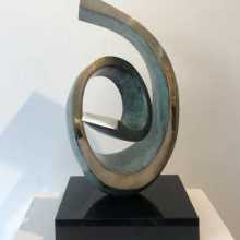 Dennis Westwood   Arabesque II   bronze ed. 4 of 9    H 42 cm 